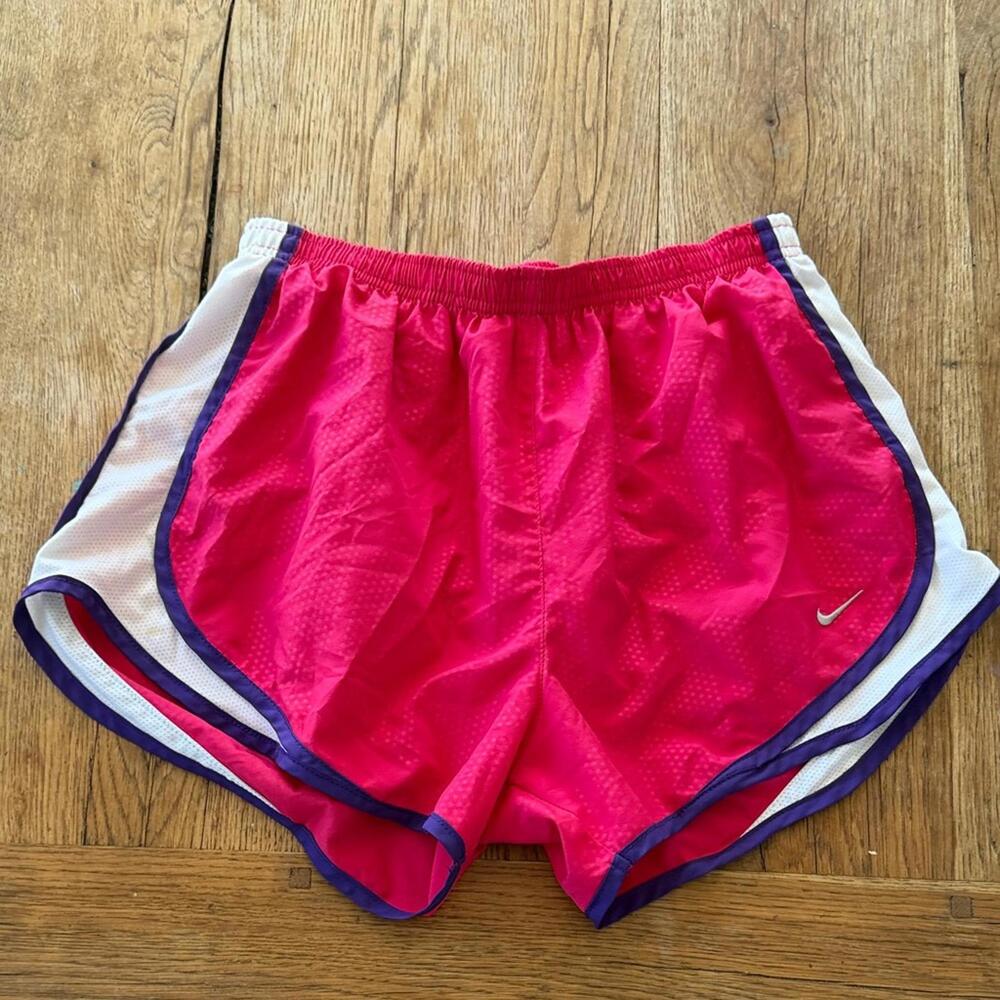 Nike Women's Hot Pink Athletic Shorts size medium